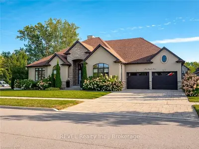 1 ANGELS Drive, Niagara-on-the-Lake, ON L0S 1J0