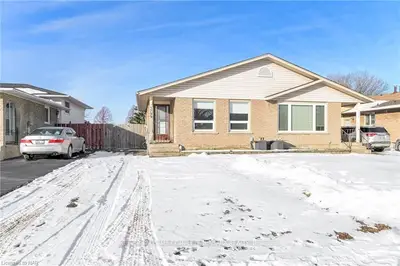 5799 VINE Street, Niagara Falls, ON L2J 1K8