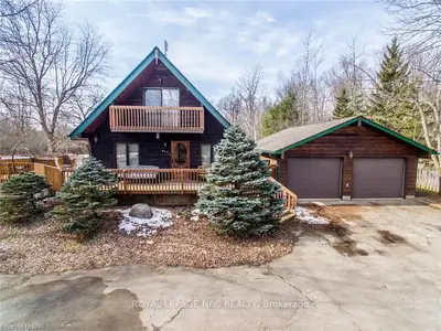 661 FRONTENAC Street, Fort Erie, ON L2A 5M4