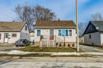 6333 Arad Street, Niagara Falls, ON L2G 2Z5