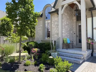 15 ALBION Way, Niagara-on-the-Lake, ON L0S 1J0