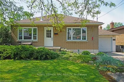 59 DOROTHY Street, St. Catharines, ON L2N 4A4
