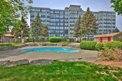 5100 DORCHESTER Road 207, Niagara Falls, ON L2E 7H4