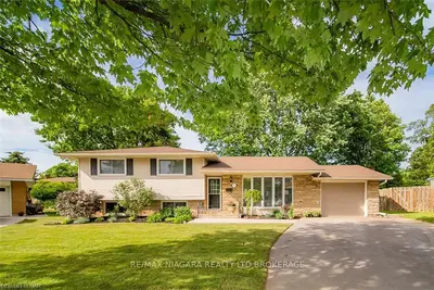 4178 FERNWOOD Crescent, Niagara Falls, ON L2E 6J4