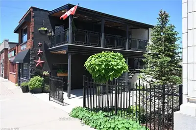 15 CHARLOTTE Street, Port Colborne, ON L3K 3C7