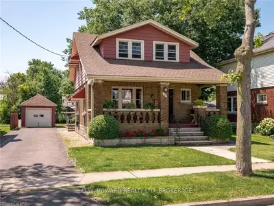 180 CHARLOTTE Street, Port Colborne, ON L3K 3E4