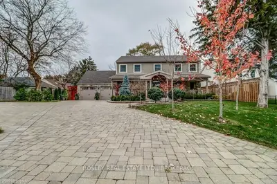 851 CHARLOTTE Street, Niagara-on-the-Lake, ON L0S 1J0