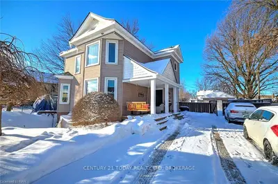 172 KING Street, Port Colborne, ON L3K 4G4