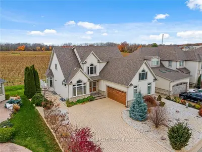 3 MERITAGE Lane, Niagara-on-the-Lake, ON L0S 1J0