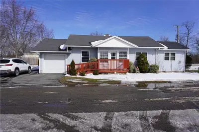 128 DOMINION Road, Fort Erie, ON L2A 1E9