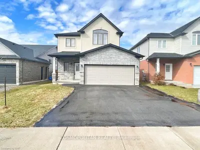 7725 PENDER Street, Niagara Falls, ON L2G 0H4