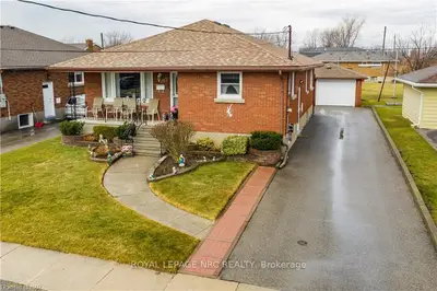 102 CLARKE Street, Port Colborne, ON L3K 2G3