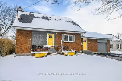 201 MURRAY Street, Fort Erie, ON L2A 2B7