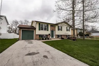 688 GRANDVIEW Road, Fort Erie, ON L2A 4V5