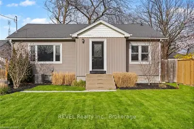 14 Woodbine Avenue, St. Catharines, ON L2N 3N3