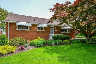 3546 MARLBOROUGH Place, Niagara Falls, ON L2J 2S3