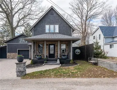 378 CAMBRIDGE Road W, Fort Erie, ON L0S 1B0