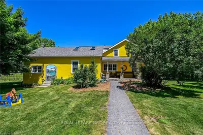 4888 TUFFORD Road N, Lincoln, ON L3X 0J8