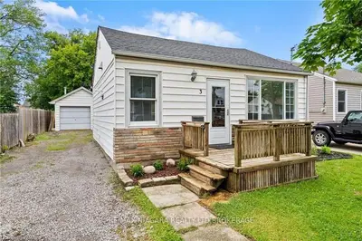 3 HOMEWOOD Avenue, St. Catharines, ON L2M 5L2