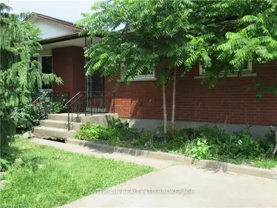 420 MORTON Street, Out of Area, KS L2V 1C9