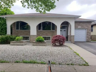 7228 PARKDALE Street LOWER, Niagara Falls, ON L2E 5P3