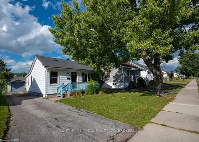 6167 ARAD Street, Niagara Falls, ON L2G 2Z4