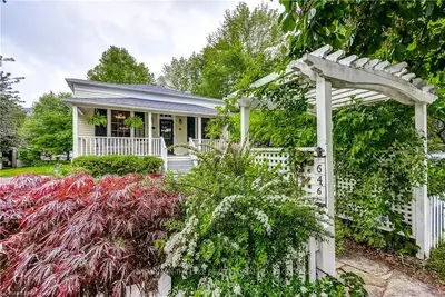 646 KING Street, Niagara-on-the-Lake, ON L0S 1J0