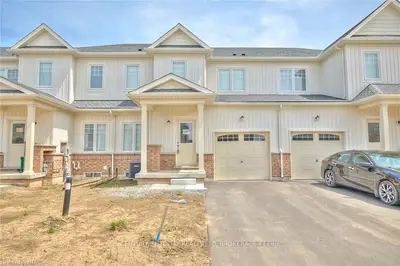 1210 PLATO Drive, Fort Erie, ON L2A 0C7