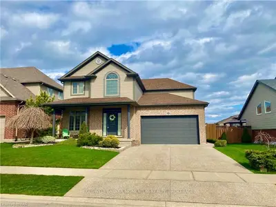 6968 SHANNON Drive, Niagara Falls, ON L2H 3N7