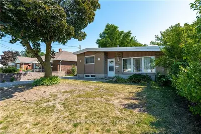 6530 MONTROSE Road, Niagara Falls, ON L2H 1N2