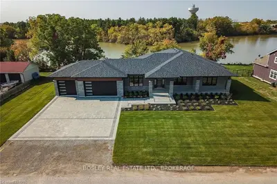 1504 FOUR MILE CREEK Road, Niagara-on-the-Lake, ON L0S 1J0