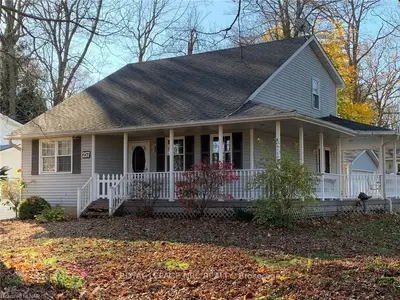 257 PLEASANT Avenue N, Fort Erie, ON L0S 1N0