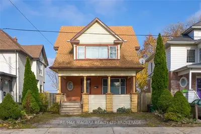 4911 MCRAE Street, Niagara Falls, ON L2E 1N9