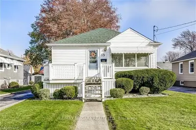 13 LINWOOD Avenue, Port Colborne, ON L3K 5J4