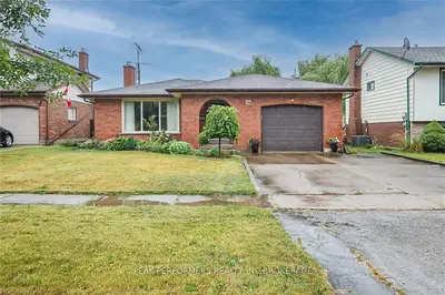 26 JENNIFER Court, Welland, ON L3C 6H8