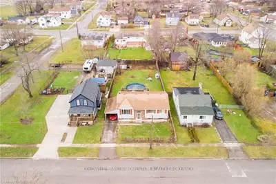 105 LAVINIA Street, Fort Erie, ON L2A 2E1