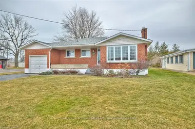 13 Findlay Crescent, Fort Erie, On L2a 1w1