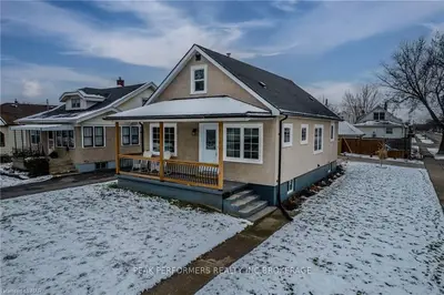 153 Scholfield Avenue S, Welland, On L3b 1n6