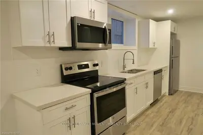 6 Hilda - Lower Unit Street, Welland, On L3c 0h3