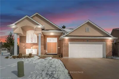 6955 Harovics Lane, Niagara Falls, On L2g 7s7