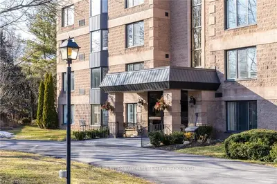 61 Paffard Street 401, Niagara-on-the-lake, On L0s 1j0