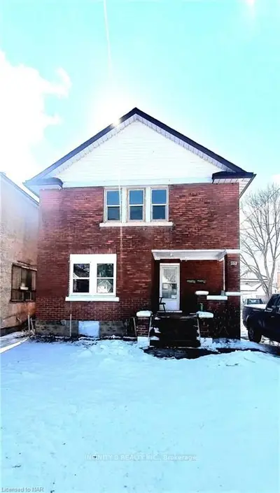 35 Albert Street, Welland, On L3b 4l1