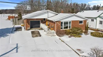 876 Lyons Creek Road, Welland, On L3b 5n4