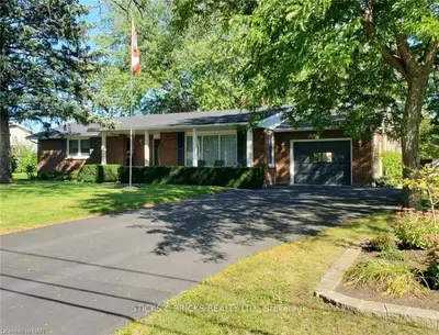 1134 Green Acres Drive, Fort Erie, On L2a 5p3
