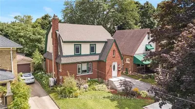 5798 Mouland Avenue, Niagara Falls, On L2g 5n7