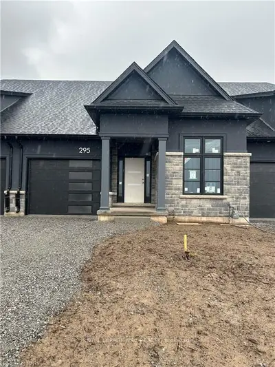 295 Perth Trail F, Welland, On L3b 6g5