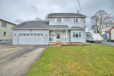 27 Concession Road, Fort Erie, On L2a 4g3