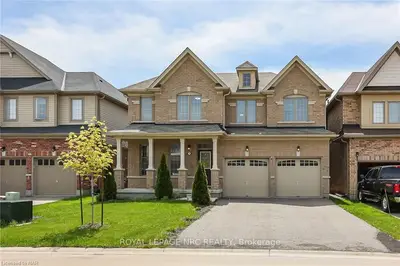 7793 Sassafras Trail, Niagara Falls, On L2h 2y6