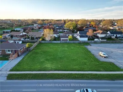 V/l 7143 Mcleod Road, Niagara Falls, On L2g 3h1