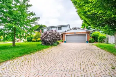 4 Navy Hall Circle, Niagara-on-the-lake, On L0s 1j0